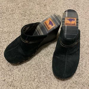 Rocket Dog round toe wedges. Size 9